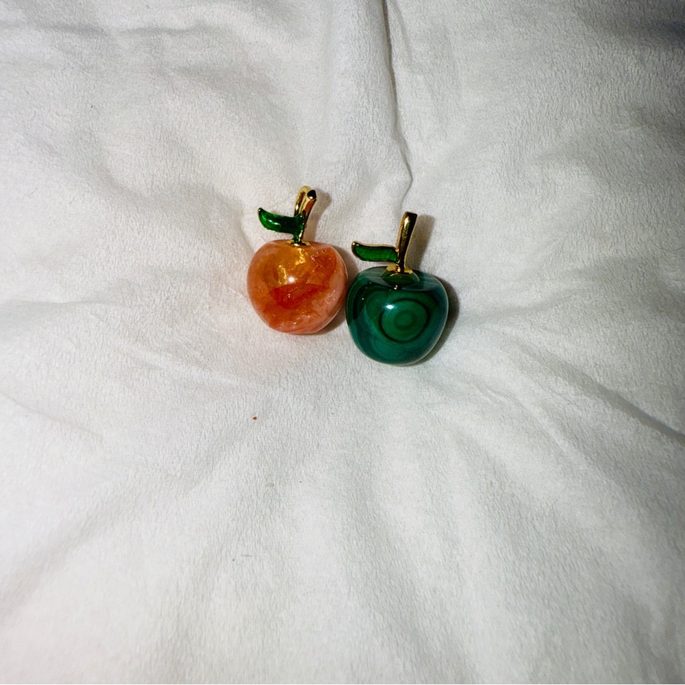 Natural Crystal Stone Apple Pendants